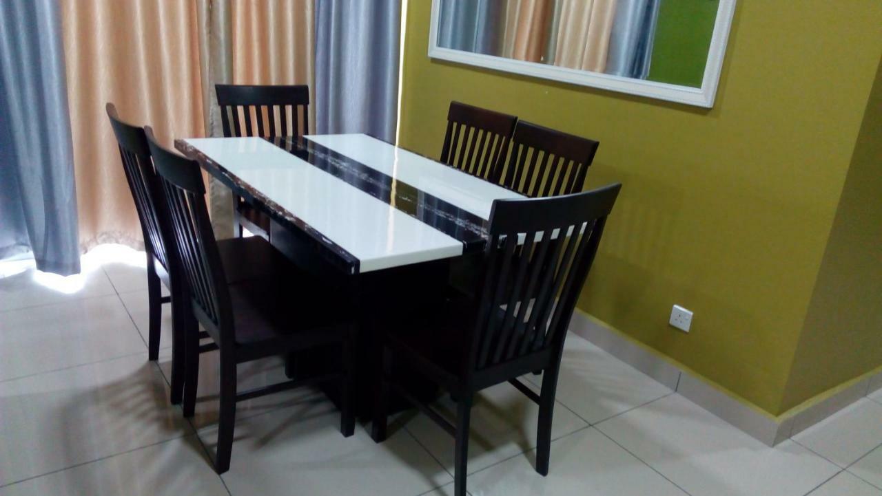 Mintsuite Homestay ปุตราจายา ภายนอก รูปภาพ
